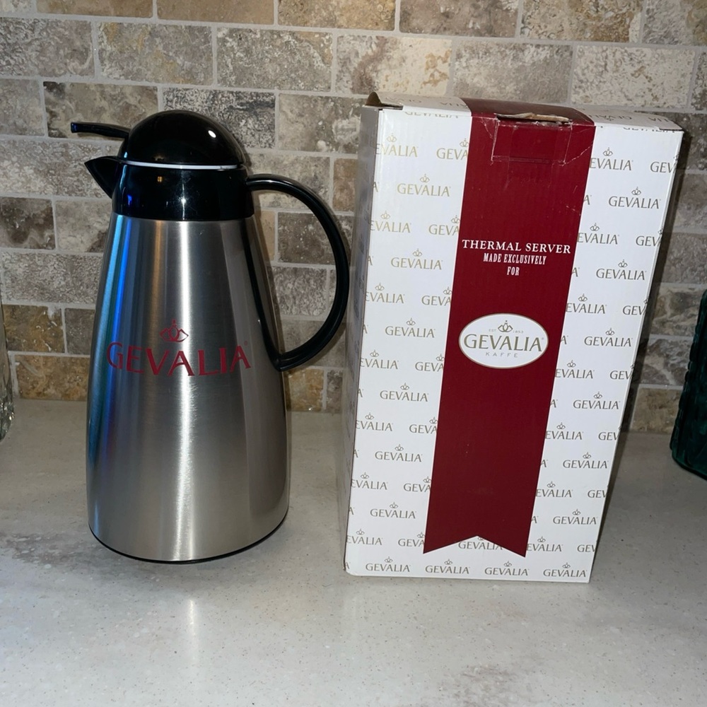 NEW Stainless Steel GEVALIA KAFFE 1 QUART/1 LITER THERMAL SERVER  Coffee Tea